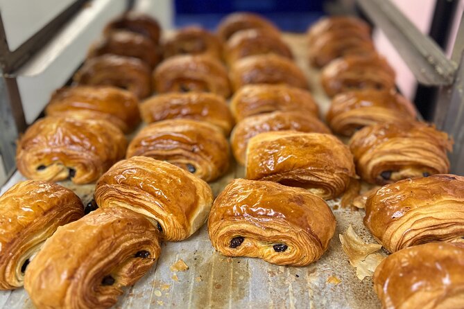Paris Baking Insider Experience near Notre Dame - Meeting Point and Accessibility at 25 Rue de Bretagne