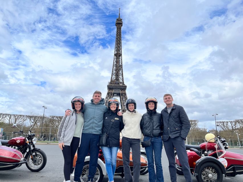Paris by sidecar 1HR Tour - Starting Point at 2 Pont de Bir-Hakeim
