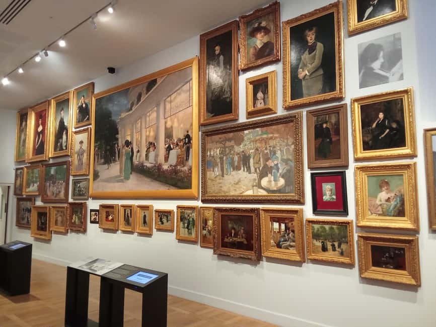 Paris: Carnavalet Museum Guided Visit in Le Marais - Starting Point in the Iconic Place des Vosges