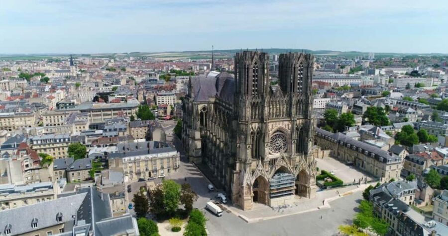 Paris: Champagne Region & Reims Private Day Trip - Visiting Top Wineries: Moët & Chandon, Billecart-Salmon, Ruinart, and Krug