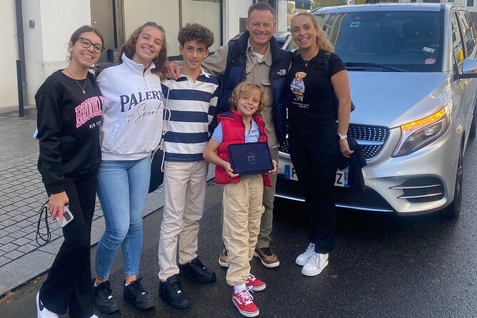 Paris Charles de Gaulle Airport Private Arrival Transfer - Vehicle Comfort and Onboard Amenities