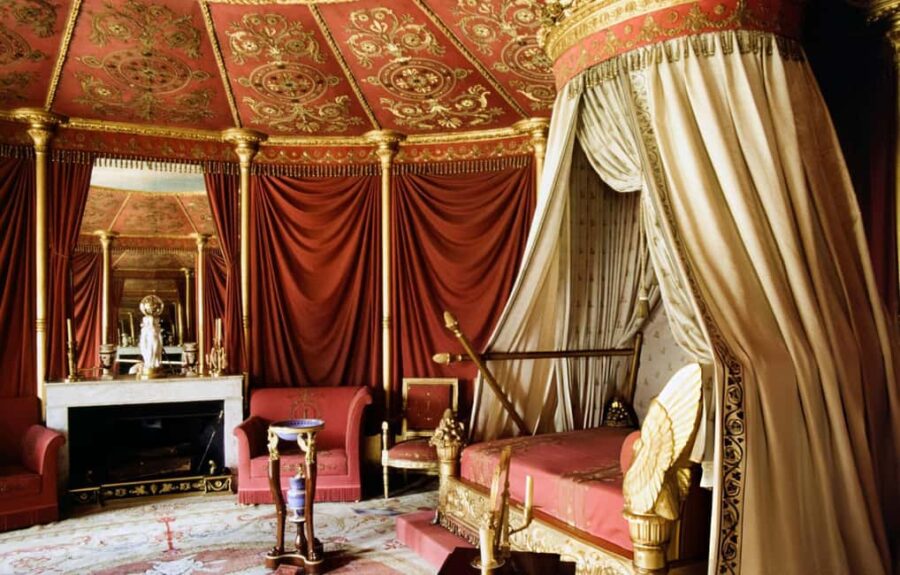 Paris: Château de Malmaisons Self-Guided Tour with Transfers - Discovering Rueil-Malmaison’s Local Charm