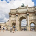 Paris: City Center Guided Walking Tour - Walking Through Paris’ Iconic City Center