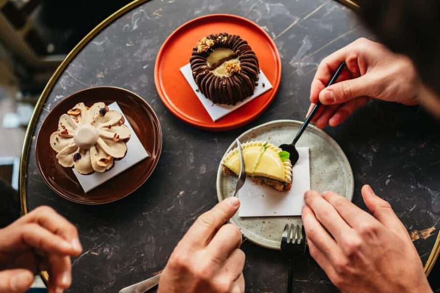 Paris: Curated Sweet Tour by a French Pastry School - Discovering Le Marais’s Historic Streets for Pastry Tastings