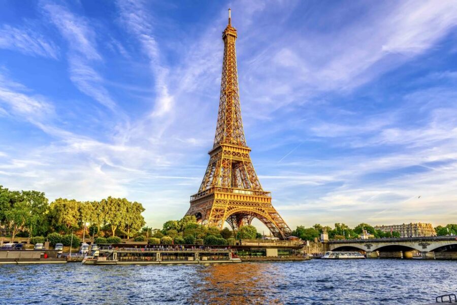 Paris: Eiffel Tower Access by Elevator & Seine River Cruise - Making the Most of Priority Access to the Eiffel Tower