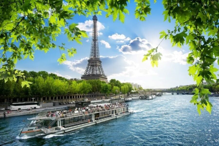 Paris: Eiffel Tower, Hop-On Hop-Off Bus, Seine River Cruise - Meeting Point at Le Champ de Mars Café Simplifies Start