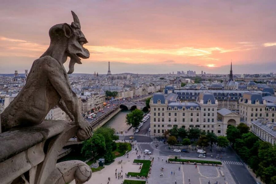 Paris: Explore the City of Light on a Magical Walking Tour - Highlights of Architectural and Cultural Significance
