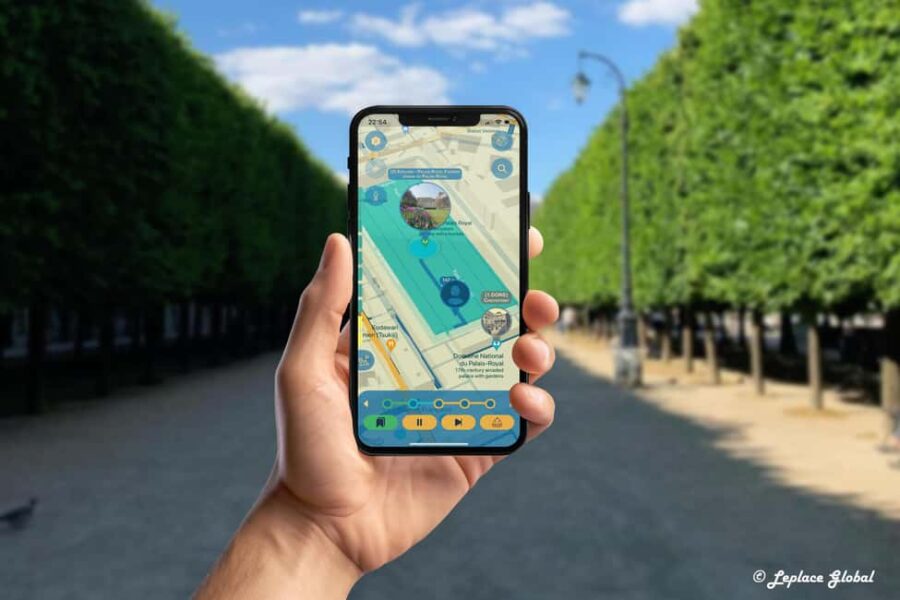 Paris Fashion History Walking Tour with Smartphone App - Starting at the Right Spot with Clear Directions