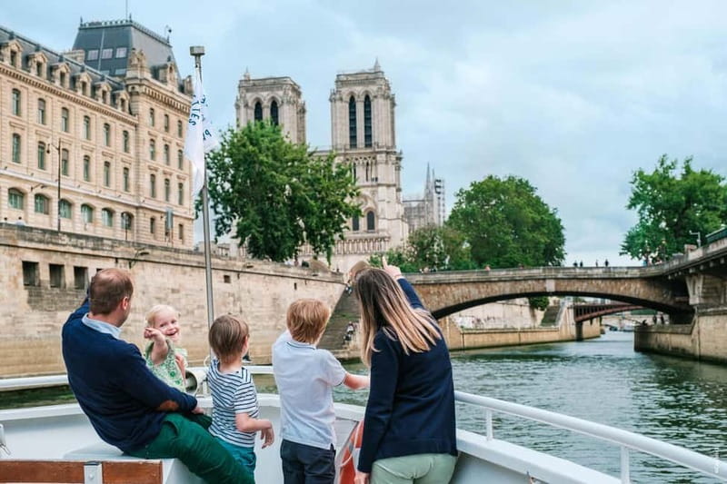 Paris: Fast-Access Seine River Cruise from Eiffel Tower - The Eco-Friendly, Electric Boat Experience