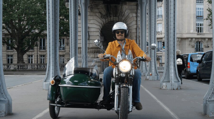 Paris: Guided Side Car Tour with Bottle of Champagne - The Experience of Riding in a Vintage Sidecar