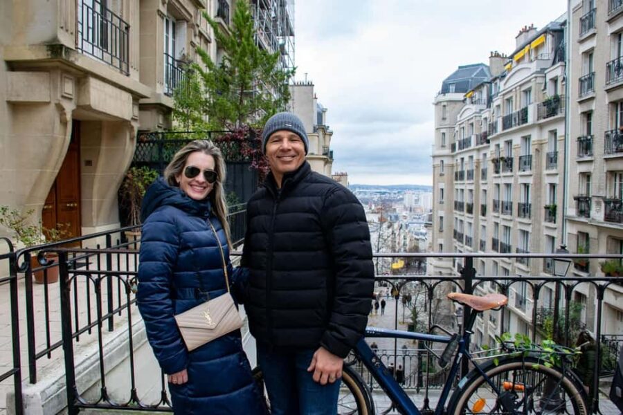 Paris: Introduction to your Neighborhood Tour - Discover Your Hotel’s Area with a Local Guide