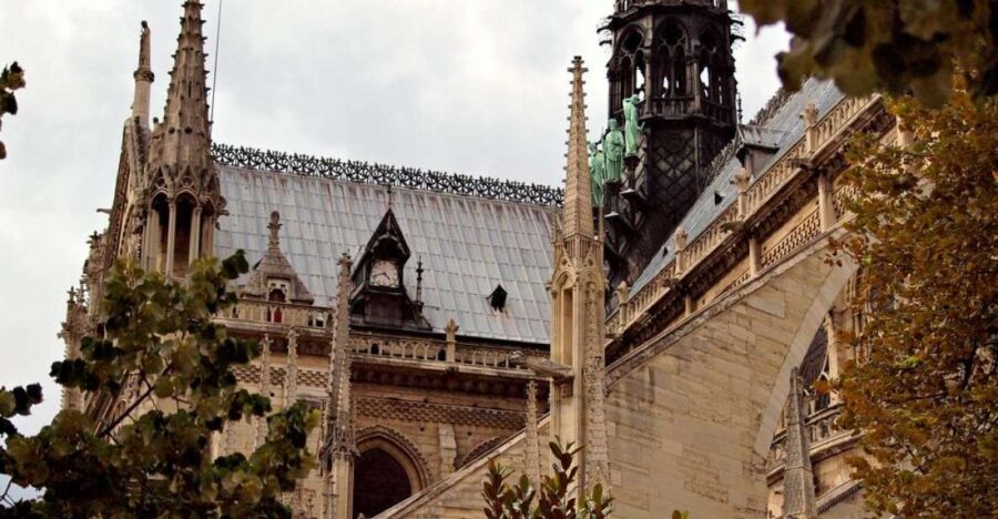 Paris Jewish History 2-Hour Private Guided Walking Tour - Exploring Notre-Dames Jewish Connections