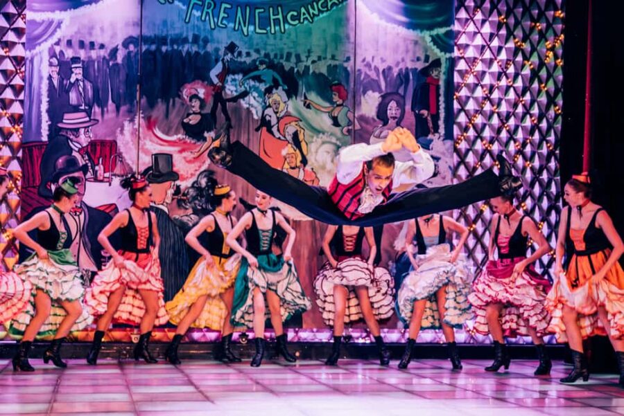 Paris: La Nouvelle Eve Cabaret Show with Champagne - The Venue: La Nouvelle Eve in Montmartre