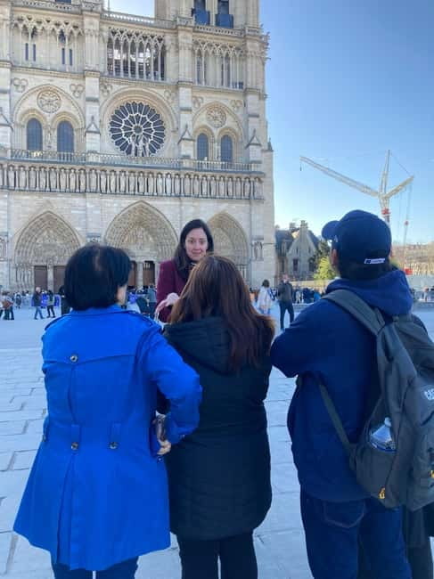 Paris: Latin Quarter Walking Tour w/ Notre Dame Assist Entry - Exploring Hidden Corners and Medieval Churches