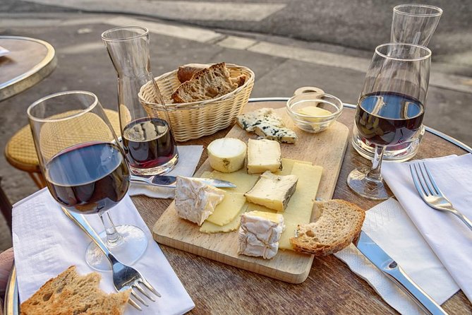 Paris Le Marais Historical Walking Tour with Wine and Cheese Tasting - Exploring Paris’s Medieval Fortifications