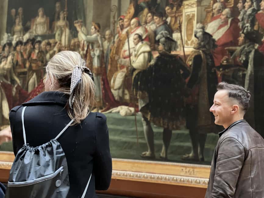 Paris: Louvre Mona Lisa Private Guided Tour with First Entry - Exploring the Louvre’s Highlights with an Expert Guide