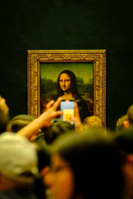Paris: Louvre Museum Semi Private Guided Tour + Entry Ticket - Exploring the Louvre’s Main Highlights in 3 Hours