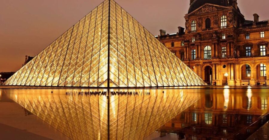 Paris: Louvre Museum Skip-the-Line Entry and Private Tour - Starting Point at the Louvre: Easy Access and Clear Instructions