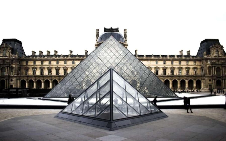 Paris: Louvre Museum Ticket with Optional Hosted - The Advantages of Buying This Louvre Ticket in Paris