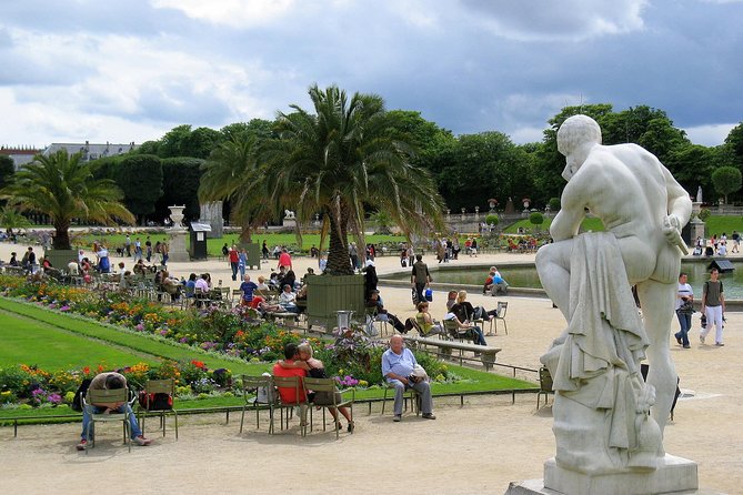 Paris Luxembourg Gardens Highlights Small-Group Walking Tour - Exploring the Gardens Layout and French Gardening Style