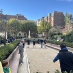 Paris Montmartre Highlights Walking Tour - Small Group - Visiting the Sacré-Coeur Basilica for Panoramic Views