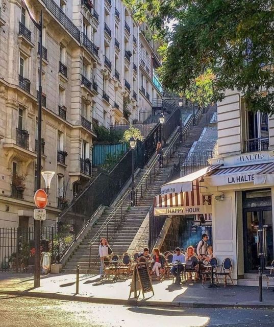 Paris: Montmartre Hill & Sacré-Cur Guided Walking Tour - Discovering the Charm of Montmartre Neighborhood