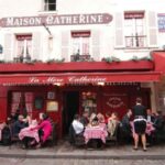 Paris: Montmartre Tour with Moulin Rouge and Sacré-Cur - The History of Moulin Rouge and Its Significance in Paris