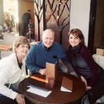 Paris Montmartre Walking Tour With A Guide - The Vibrant Artistic Atmosphere at Place du Tertre