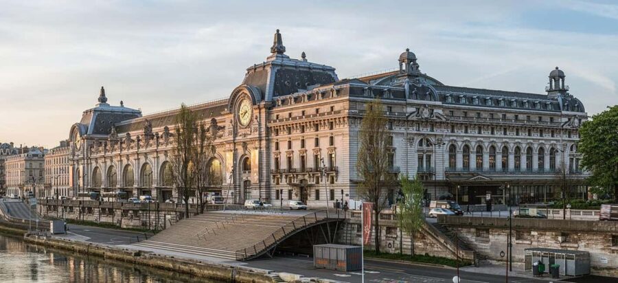 Paris: Musée dOrsay Skip-The-Line Guided Tour - The Musée d’Orsay Building and Its Transformation