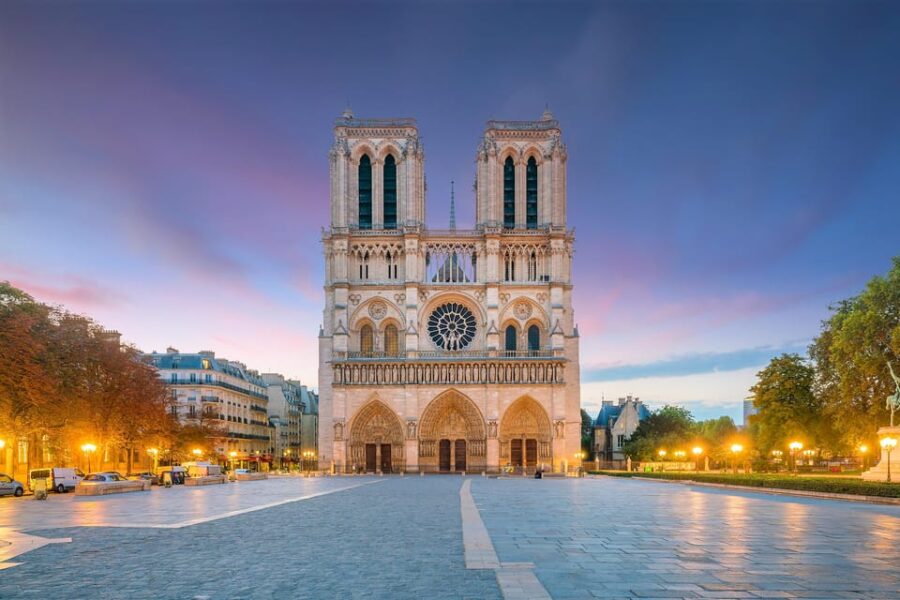Paris: Notre Dame Cathedral Interior or Exterior Guided Tour - Starting Point and Meeting Details