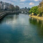 Paris: Notre Dame Exteriors and Ile de la Cité Walking Tour - Visiting the Medieval Conciergerie