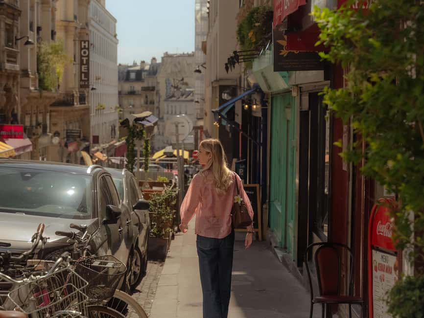 Paris: Photo shoot & cinematic mini-film in Montmartre - Exploring Montmartre’s Most Photogenic Spots