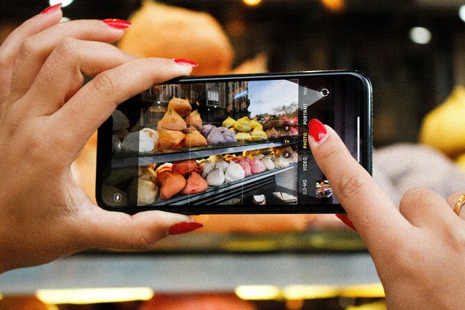 Paris Photography Tour - Self Guided Tour of Paris' Top Instagram Spots - Visiting the Iconic Shakespeare & Company Bookstore