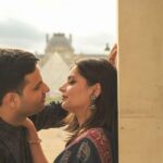 Paris: Private Cinematic Photo Session - Starting at the Iconic Louvre Museum