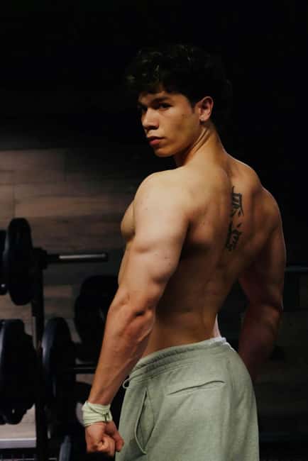 Paris: Private Gym Photoshoot with Photographer - Location and Setting in Paris