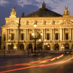Paris: Private Night Tour with Driver for 3 personnes - Viewing Paris Landmarks Lit Up After Dark