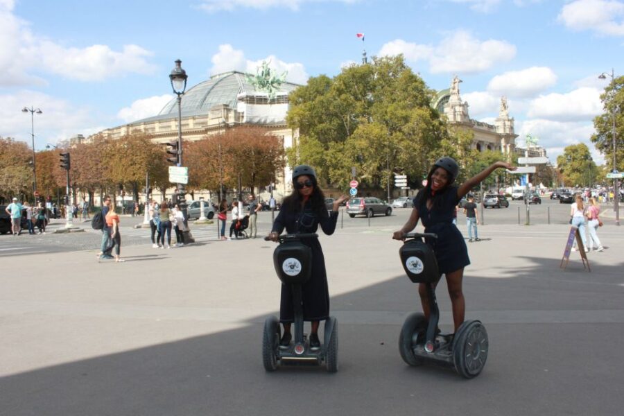 Paris: Private Sightseeing Segway Tour - Landmark Highlights: Invalides, Grand Palais, and the Eiffel Tower
