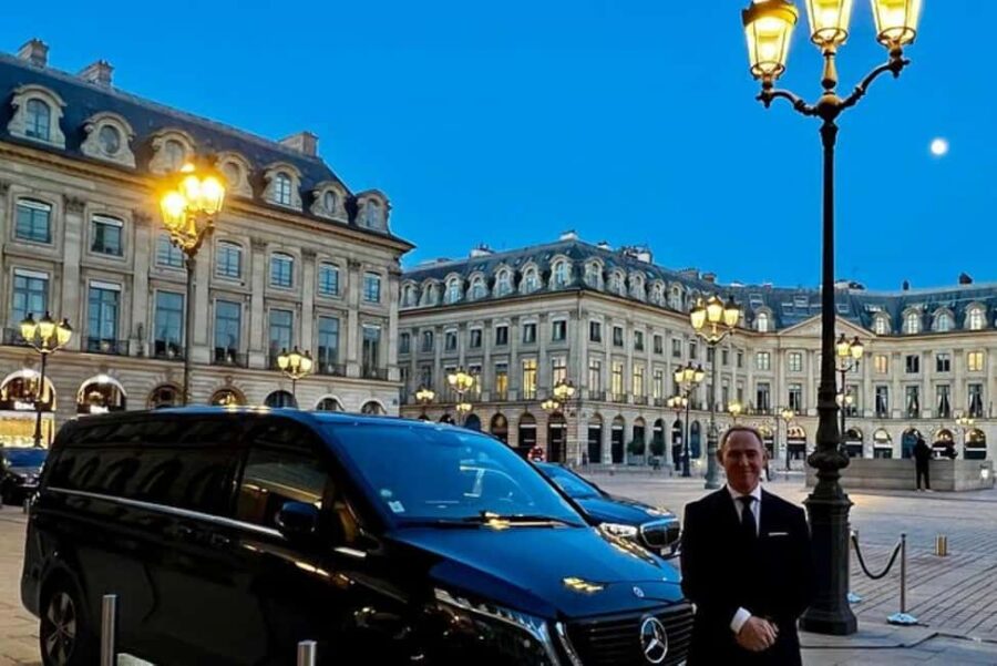 Paris: Private Tour of Main Monuments - Starting Point and Transportation in Style