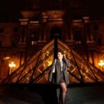 Paris: Professional Photoshoot with 300+ Photos + 1 present - The Paris Photoshoot: Flexible Locations and Personal Style