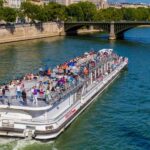 Paris : Scenic Cruise on the Seine River with Champagne - Starting Point at Port de la Conférence