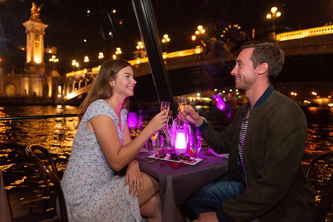 Paris Seine River Dinner Cruise with Champagne and Window Seating - What the 2-Hour Dinner Cruise Includes