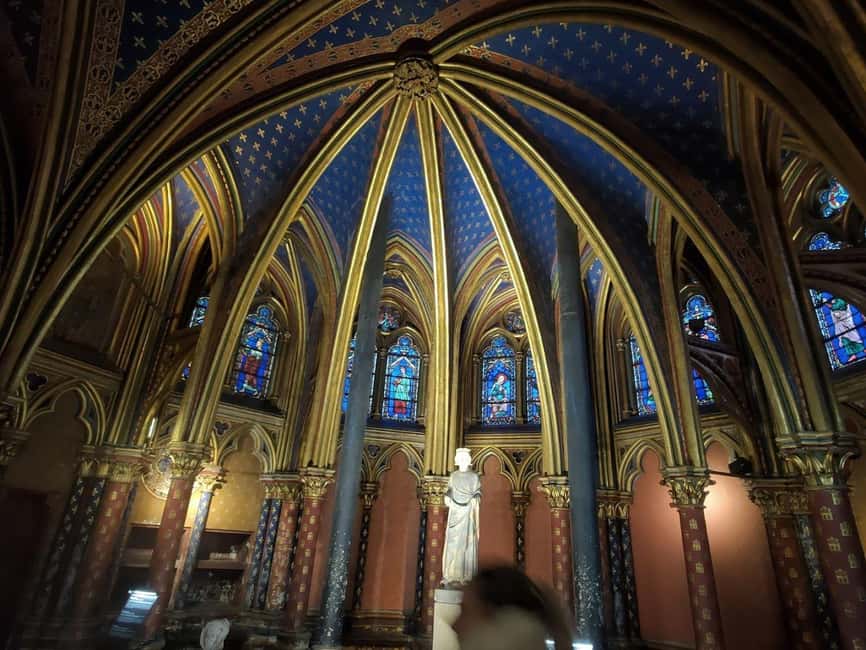 Paris: the Grande Galerie Ticket & Digital City Walk - Entrance to the Grande Galerie de lÉvolution and Its Architectural Charm