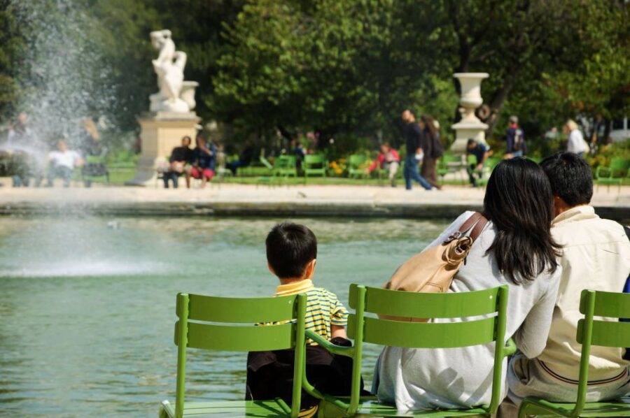 Paris: Tootbus Kids Bus Tour Experience - A Scenic 1.5-Hour Journey Past Parisian Landmarks