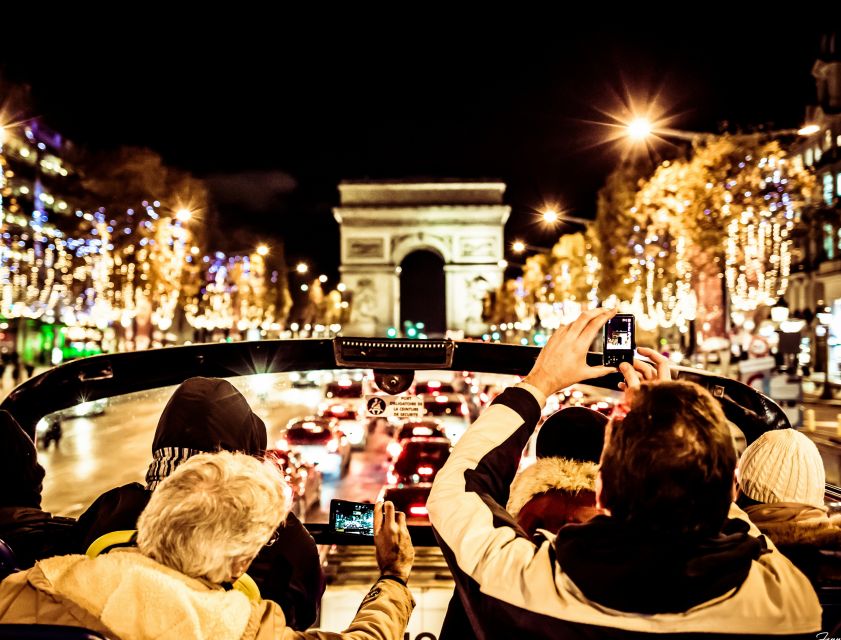 Paris: Tootbus Open-Top Christmas Bus Tour - Sightseeing with a Festive Touch: Illuminations and Landmarks