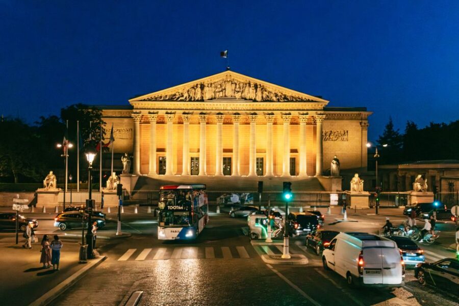 Paris: Tootbus Panoramic by Night Bus Tour with Audioguide - Starting Point and How to Find the Bus