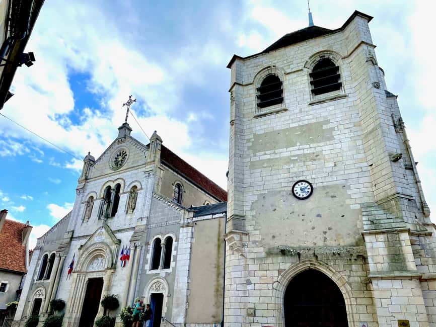 Paris Wine Day Tours - Sancerre wine tour from Paris - Visiting the Cheese Farm and Crottin de Chavignol Production