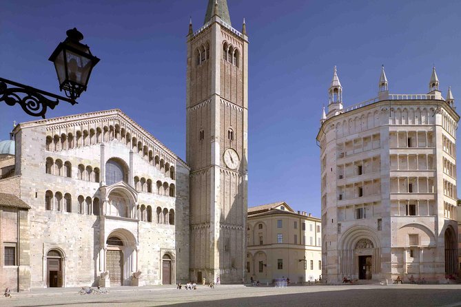 Parma In-depth Walking Tour: Classic Parma Visit, City-Center Medieval Treasures - Starting at Parma’s Ancient Civic Heart: Piazza Giuseppe Garibaldi
