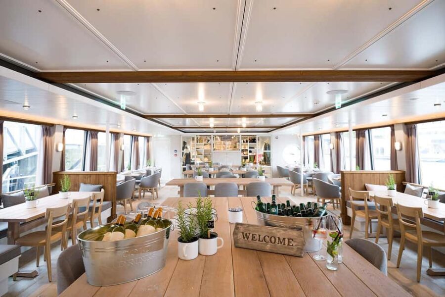 Passau: Schleusentour nach Engelhartszell - Crossing the Water Gate Jochenstein – The Tours Highlight