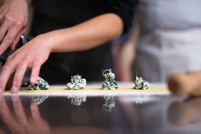 Pasta Cooking Experience in Florence - Expert Guidance from Knowledgeable Chefs