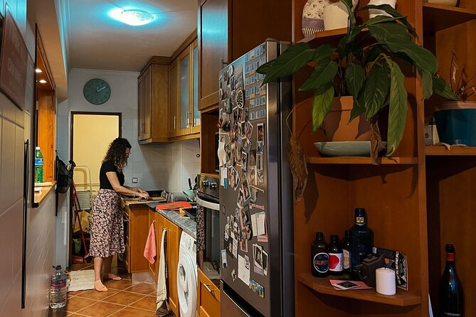 Pastel de Nata Class in Sintra with a Food-Loving Couple - A cozy home in Sintra near Portela de Sintra train station